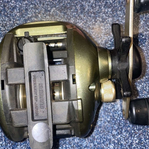Shimano Curado Bait caster Bantam - Picture 3 of 3